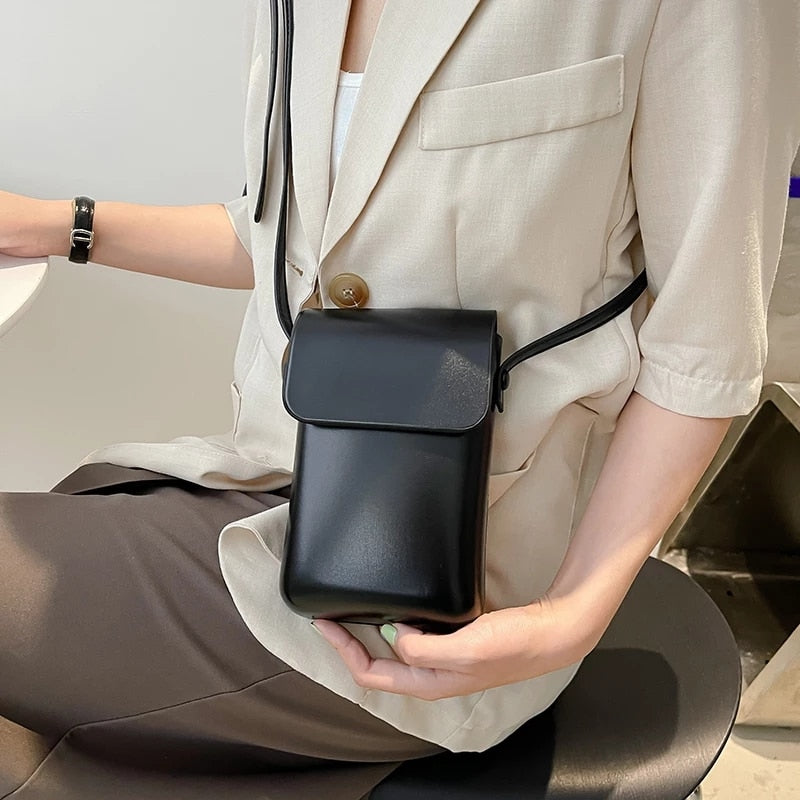 Bolsa Feminina Porta Celular Transversal em Couro